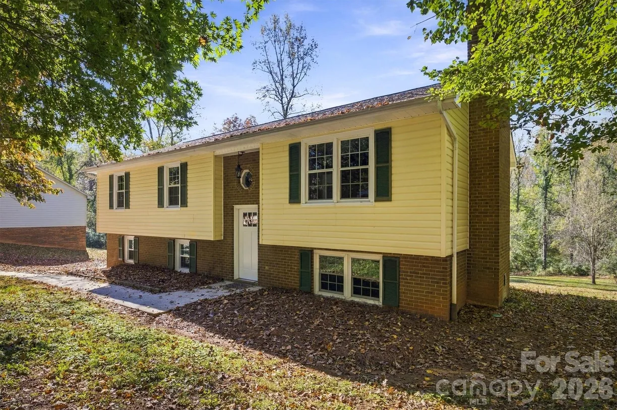 306 New Orleans Boulevard, Morganton, NC 28655 Property for sale