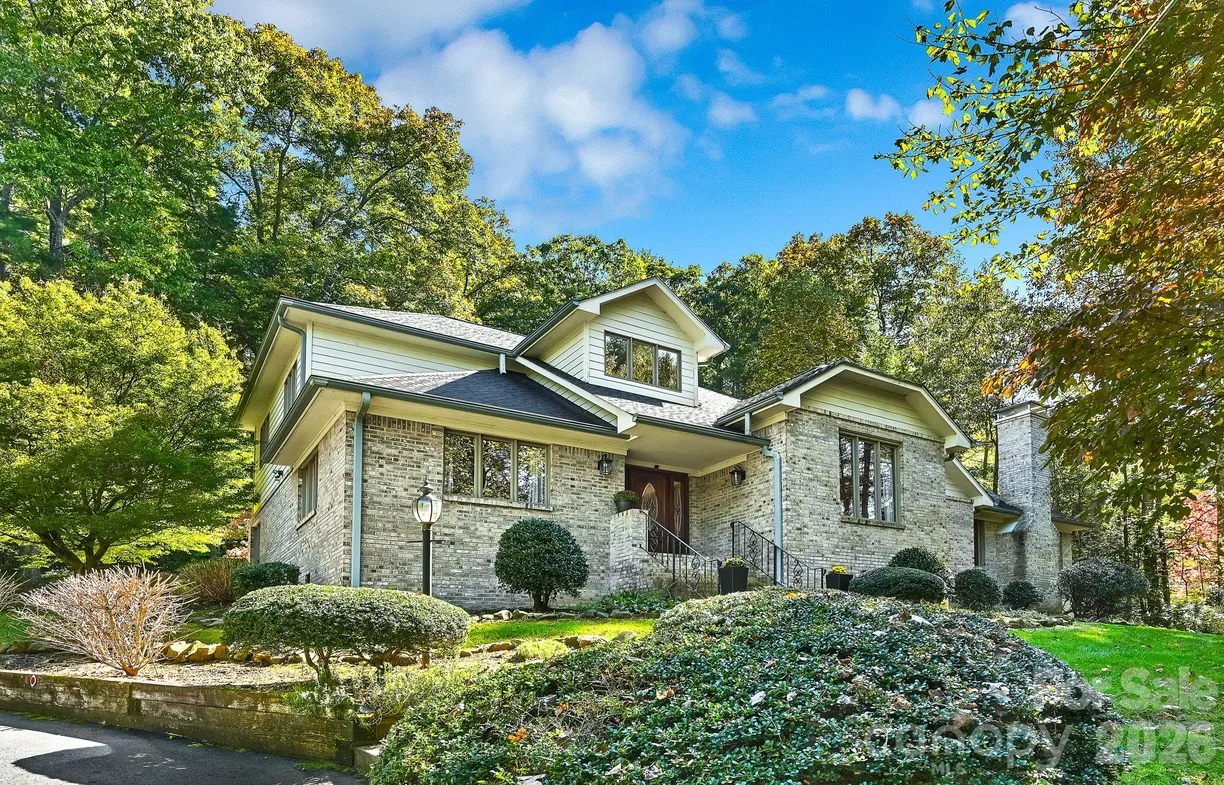 52 Oak Gate Drive #LO48, Hendersonville, NC 28739 Property for sale