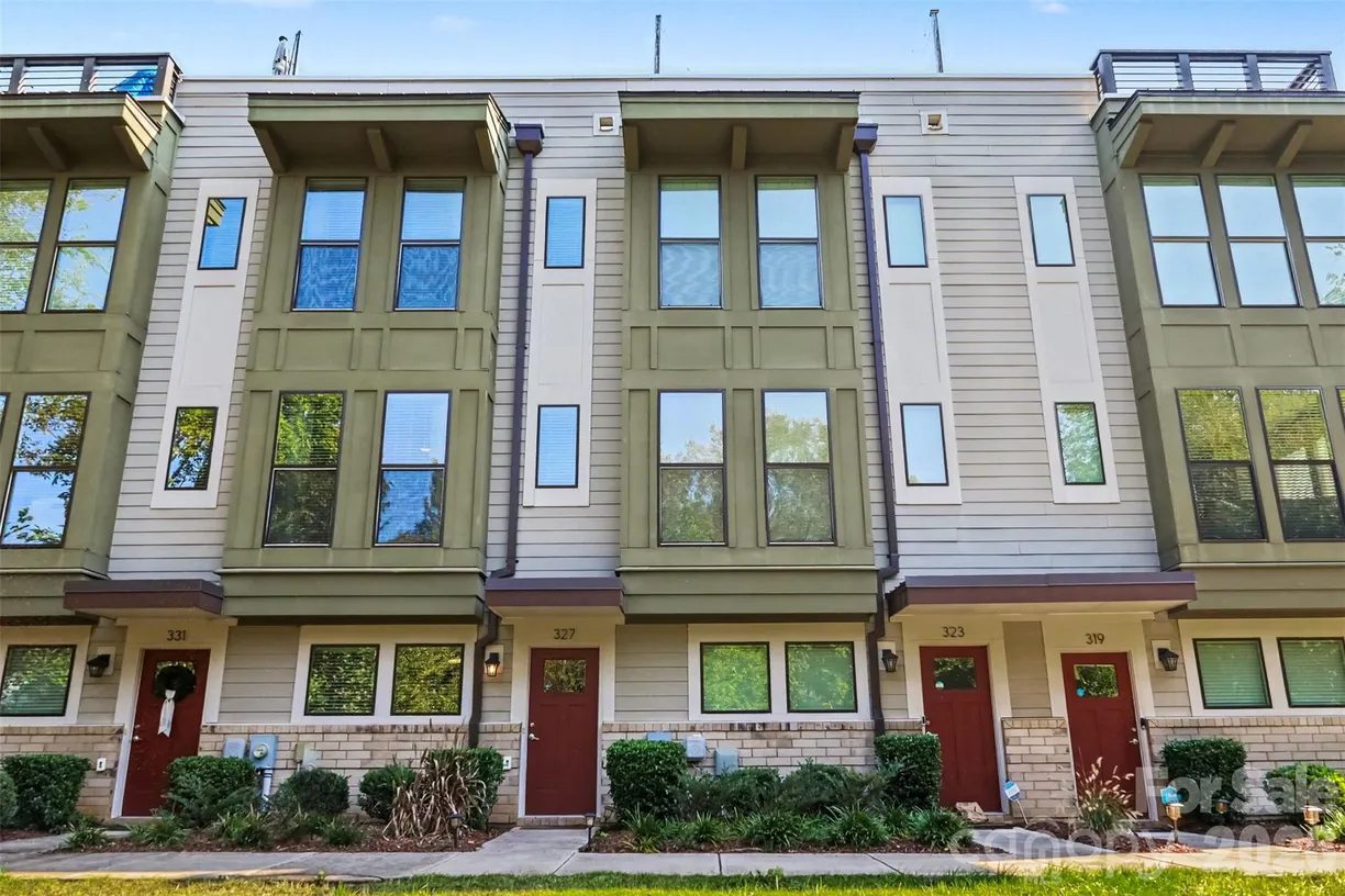 327 Uptown West Drive, Charlotte, NC 28208 Property for sale