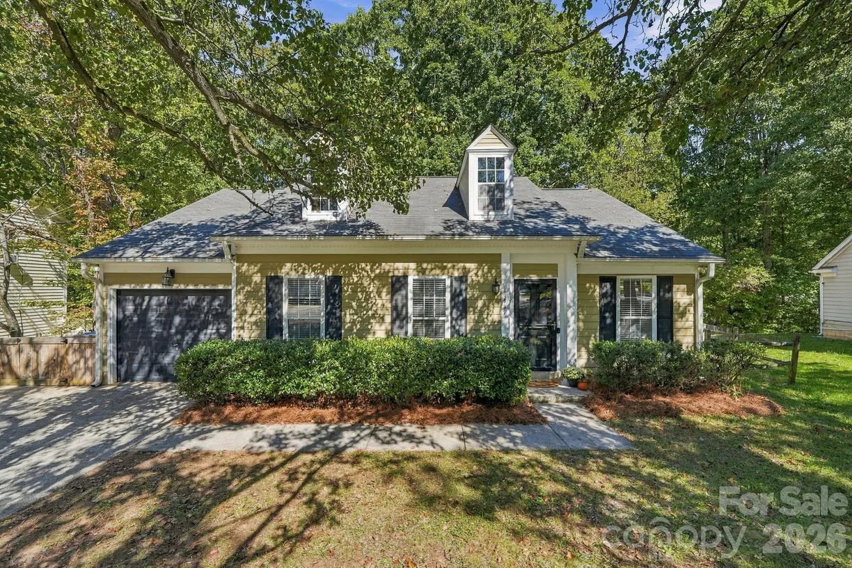13737 Gatestone Lane, Pineville, NC 28134 Property for sale