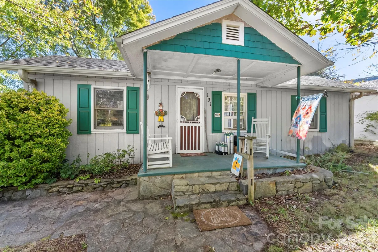 131 Central Avenue, Swannanoa, NC 28778 Property for sale
