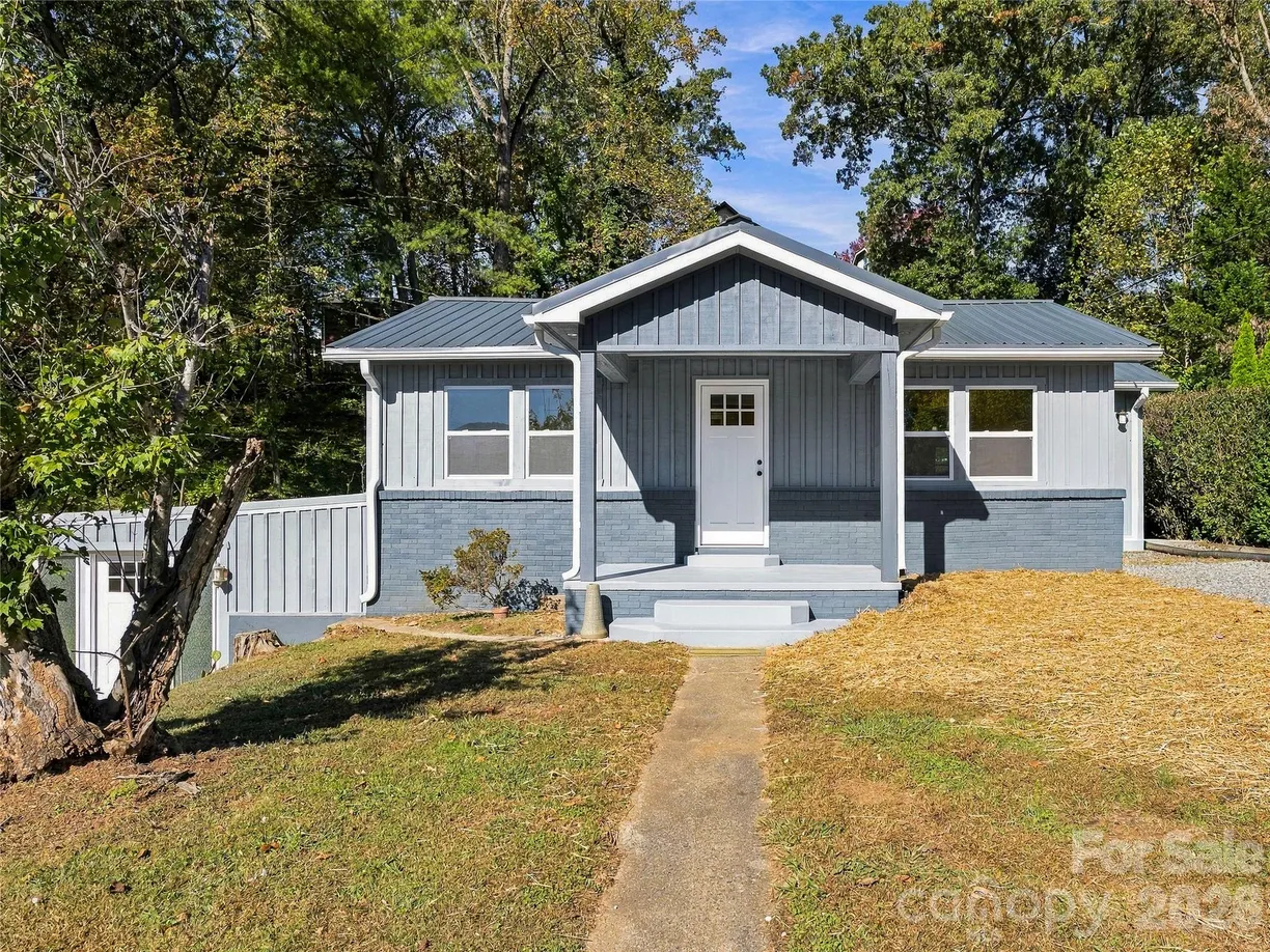 33 Phipps Street, Weaverville, NC 28787 Property for sale