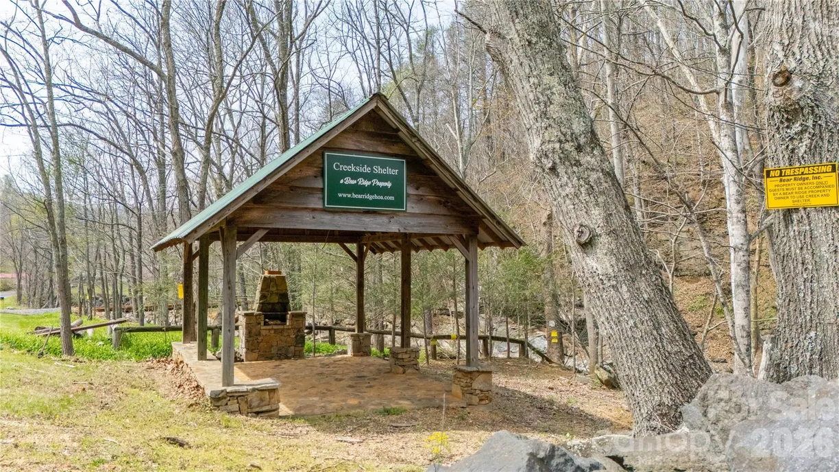 000 Skips Ridge Road #LL, Bakersville, NC 28705 Property for sale