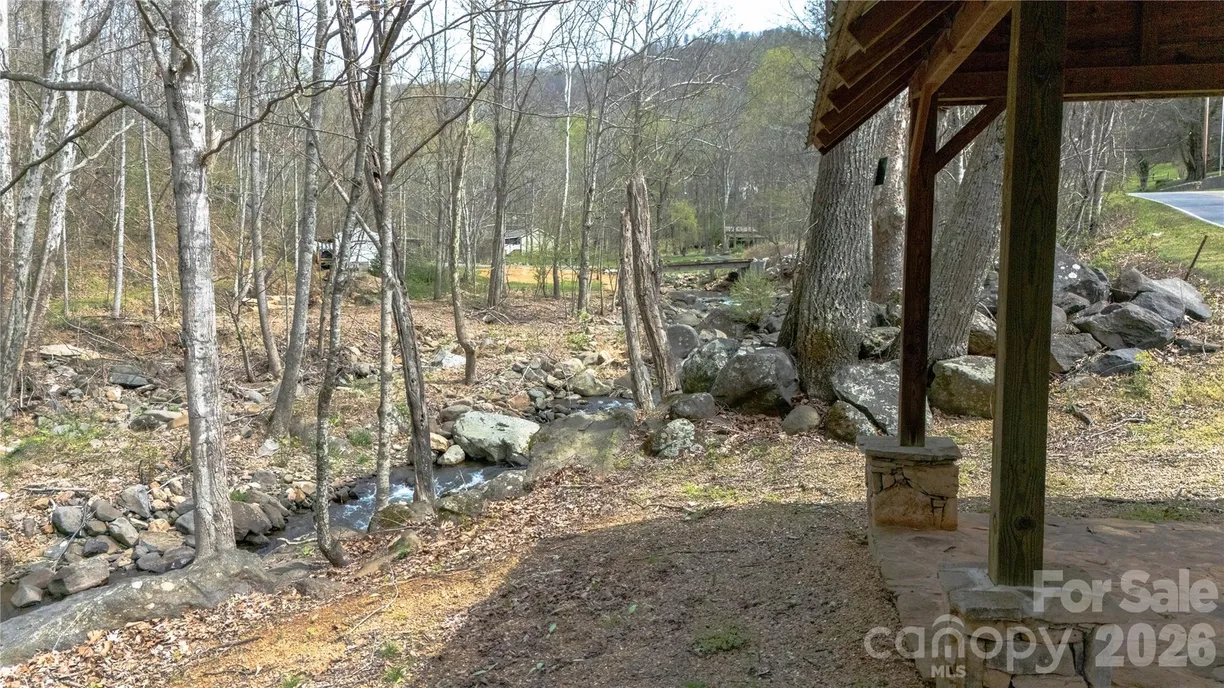 000 Skips Ridge Road #LL, Bakersville, NC 28705 Property for sale