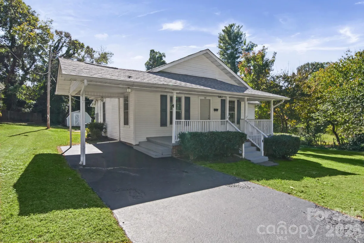 628 E Front Street, Statesville, NC 28677 Property for sale