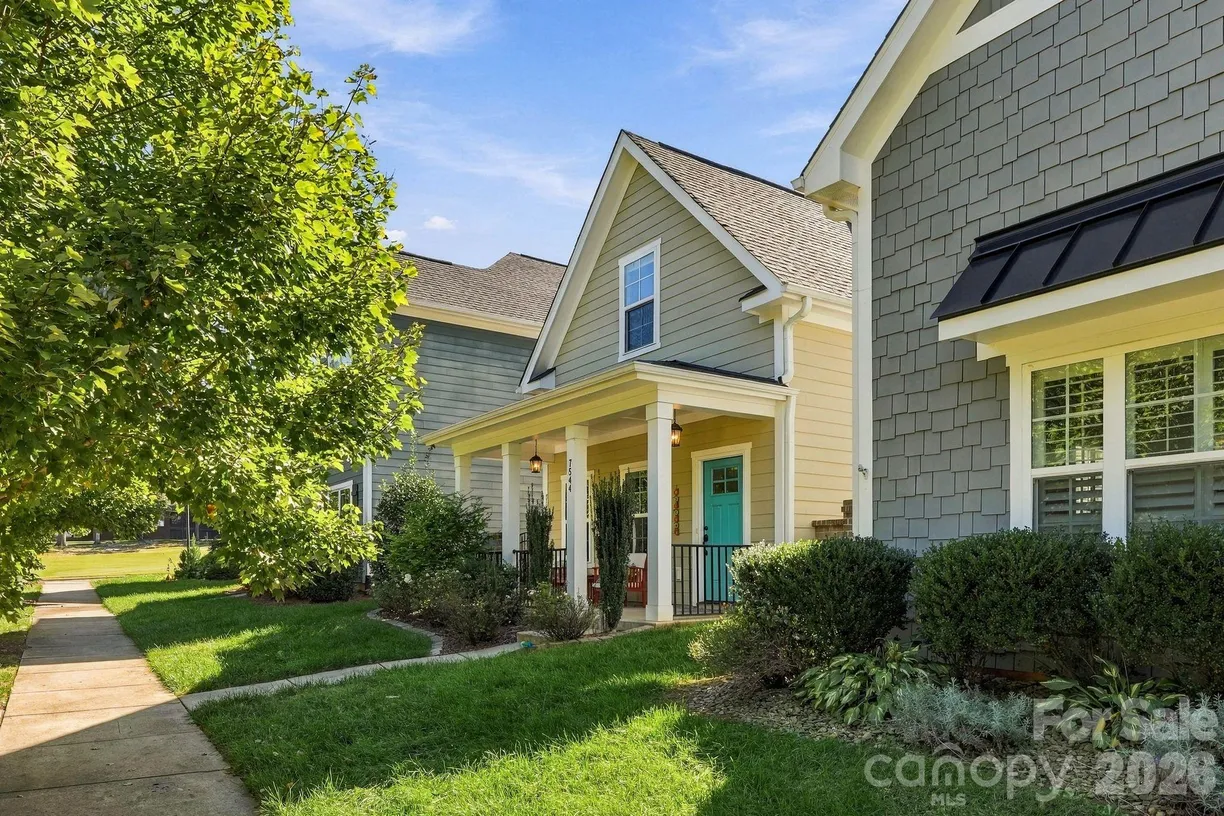 7544 Fairway Villa Circle, Denver, NC 28037 Property for sale