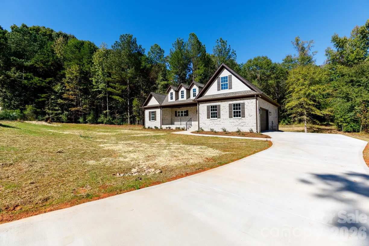 2030 Hunters Creek Lane, Rock Hill, SC 29732 Property for sale