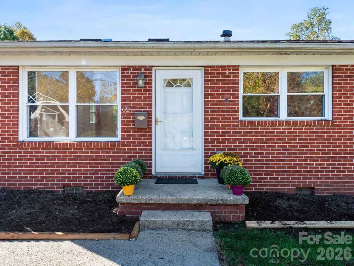 62 Deaverview Road, Asheville, NC 28806 Property for sale