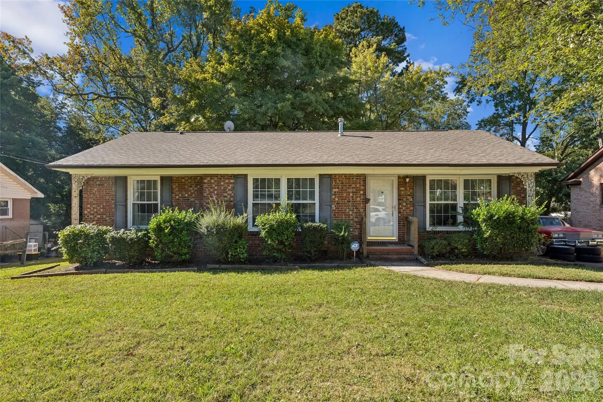 4201 Westridge Drive, Charlotte, NC 28208 Property for sale