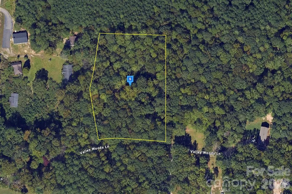 6716 Valley Woods Lane, Cary, NC 27519 Property for sale