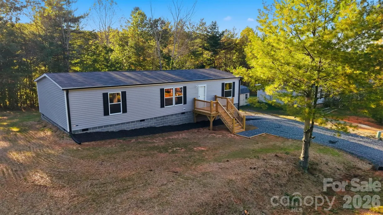 4277 Chinquapin Circle, Lenoir, NC 28645 Property for sale