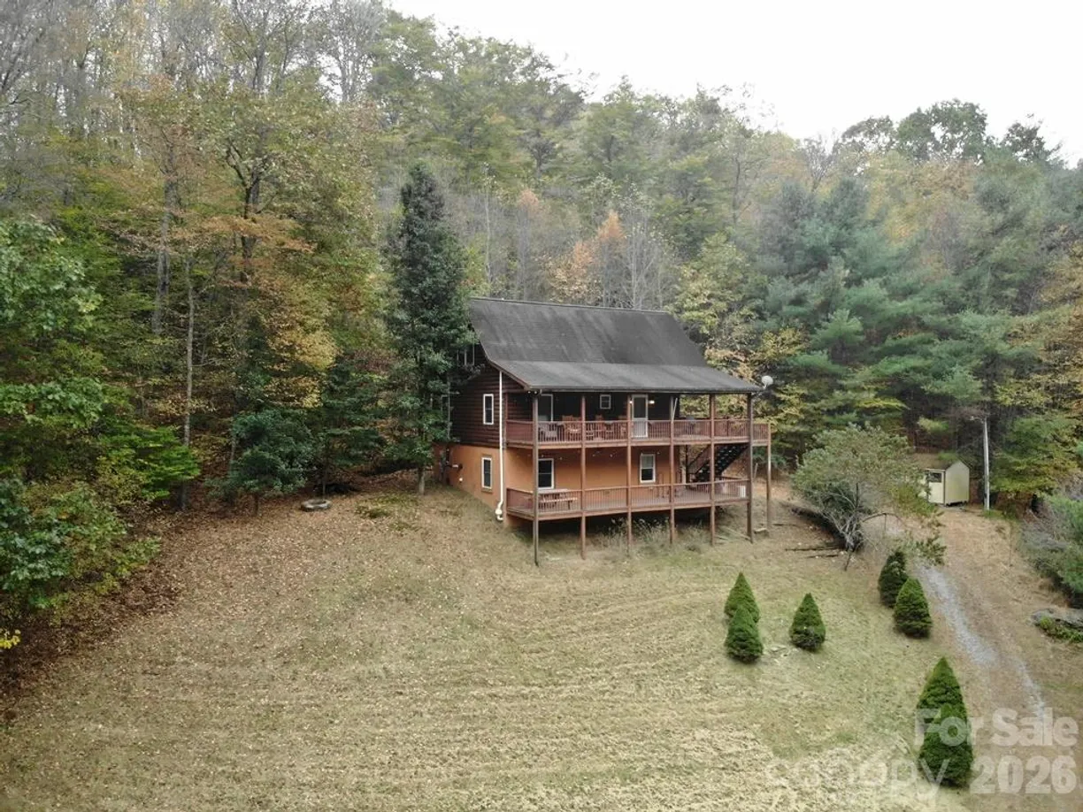 4271 Old Field Creek Road, Grassy Creek, NC 28631 Property for sale