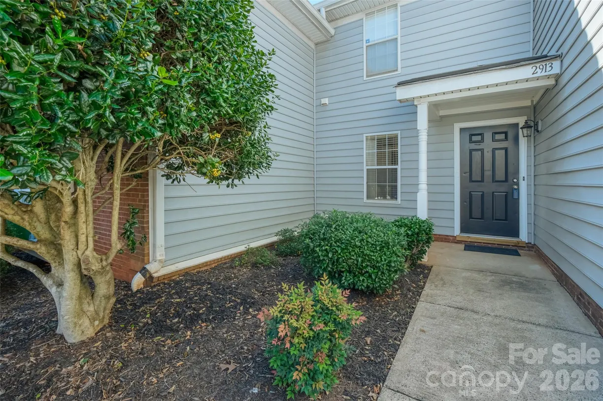 2913 Iron Gate Lane, Charlotte, NC 28212 Property for sale