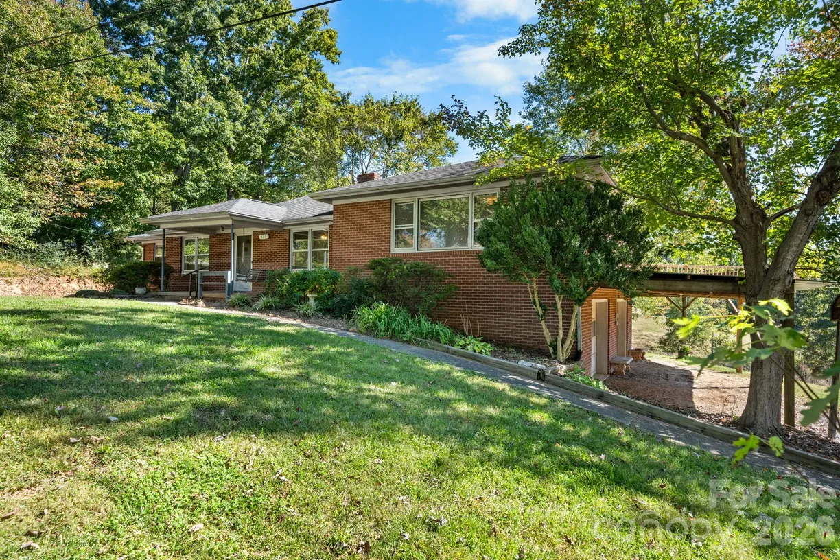 131 Clay Street, Morganton, NC 28655 Property for sale