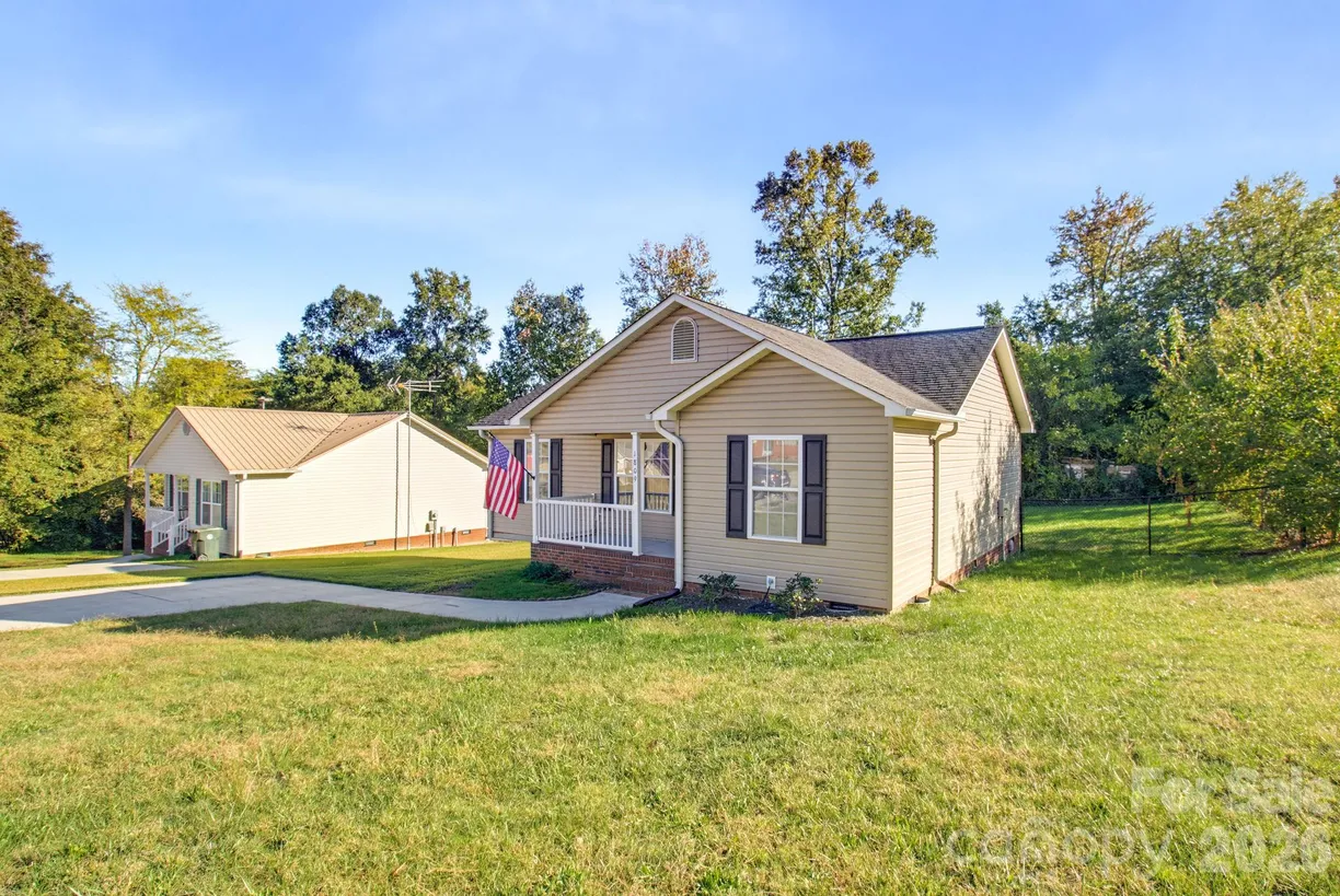 1809 Augusta Drive, Thomasville, NC 27360 Property for sale