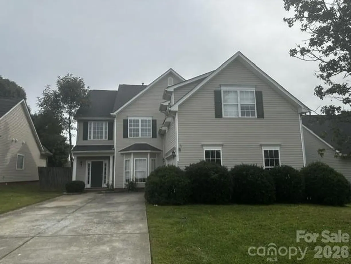 555 Clearwater Drive NW, Concord, NC 28027 Property for sale