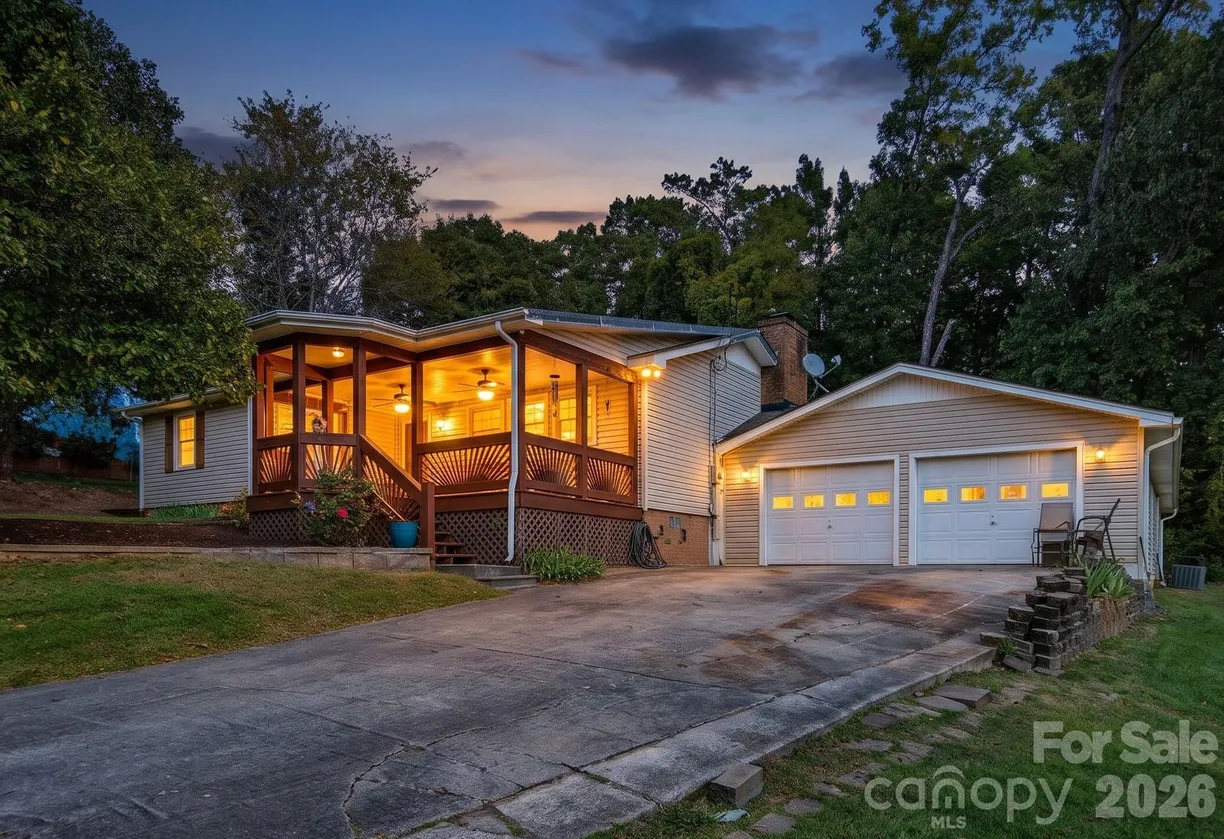 826 Silver Fox Drive, Concord, NC 28025 Property for sale