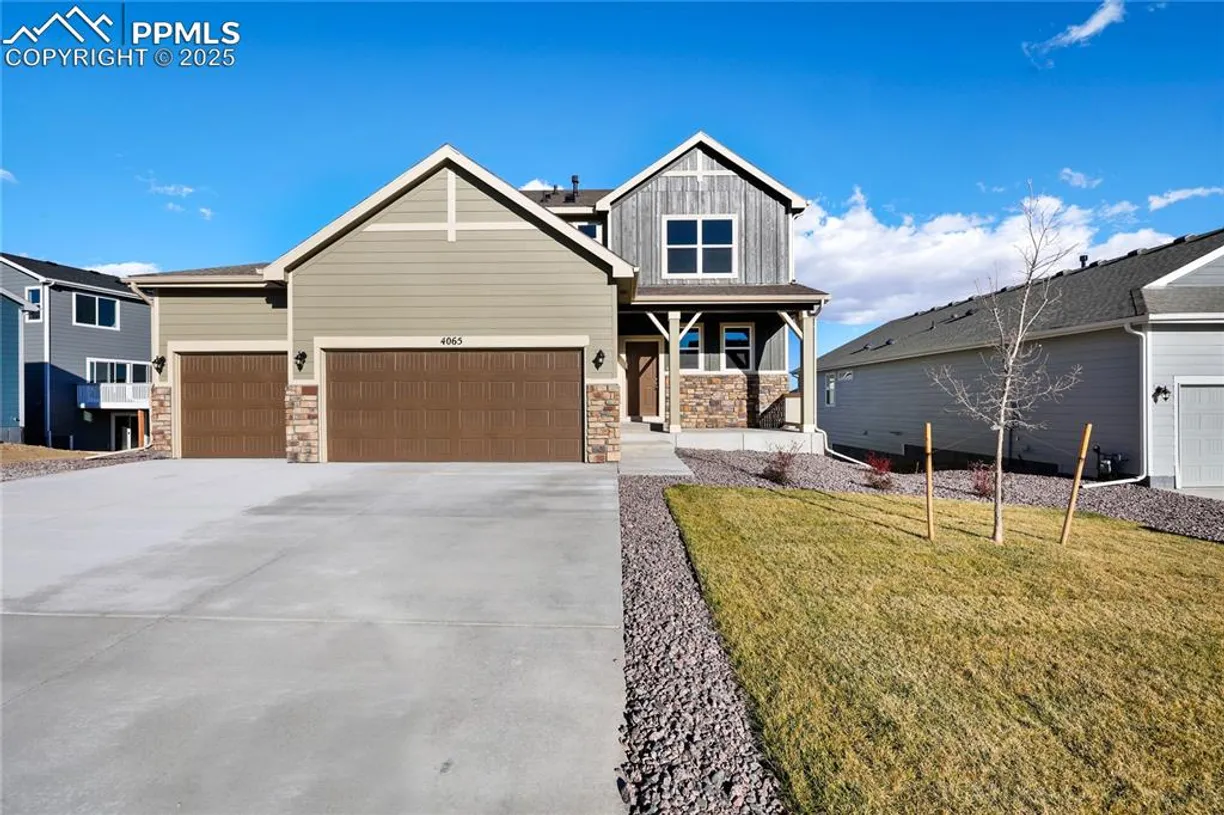 Denver Real Estate | View 4065 Ryedale Way | 3 Beds, 2 Baths