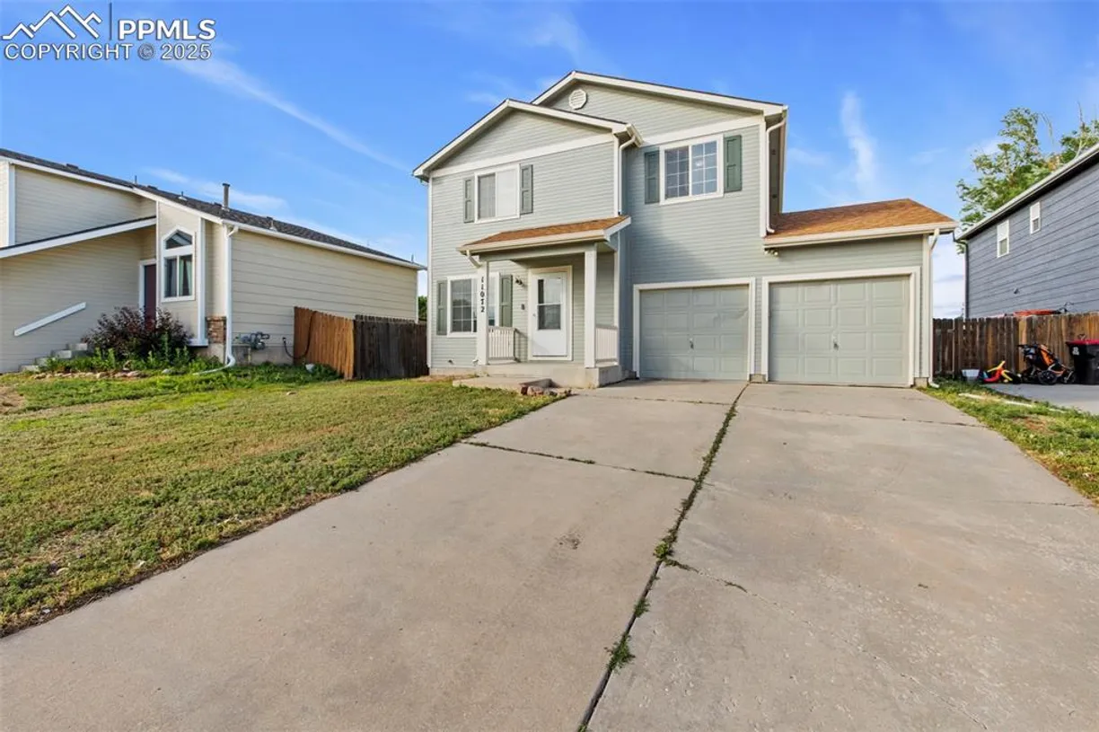 Denver Real Estate | View 11072 Berry Farm Road | 3 Beds, 2 Baths