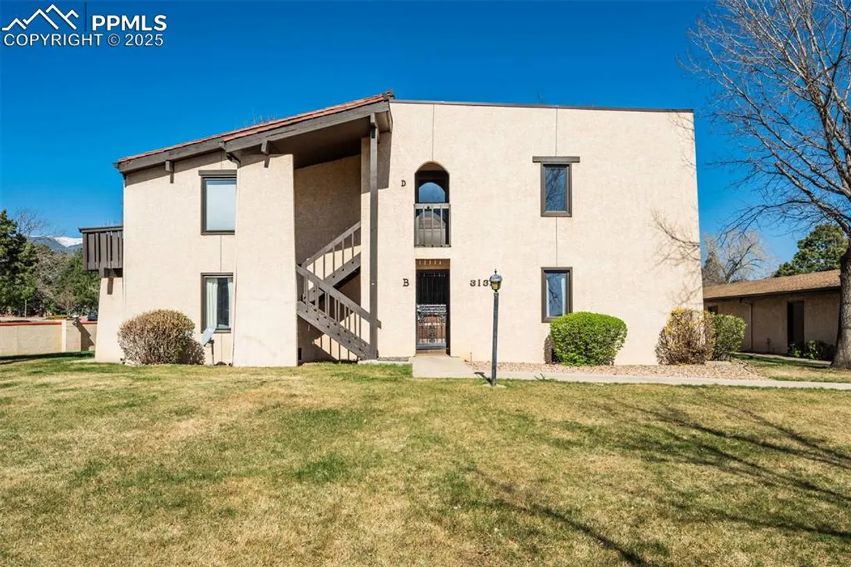 Denver Real Estate | View 3133 Broadmoor Valley Road, B | Listing