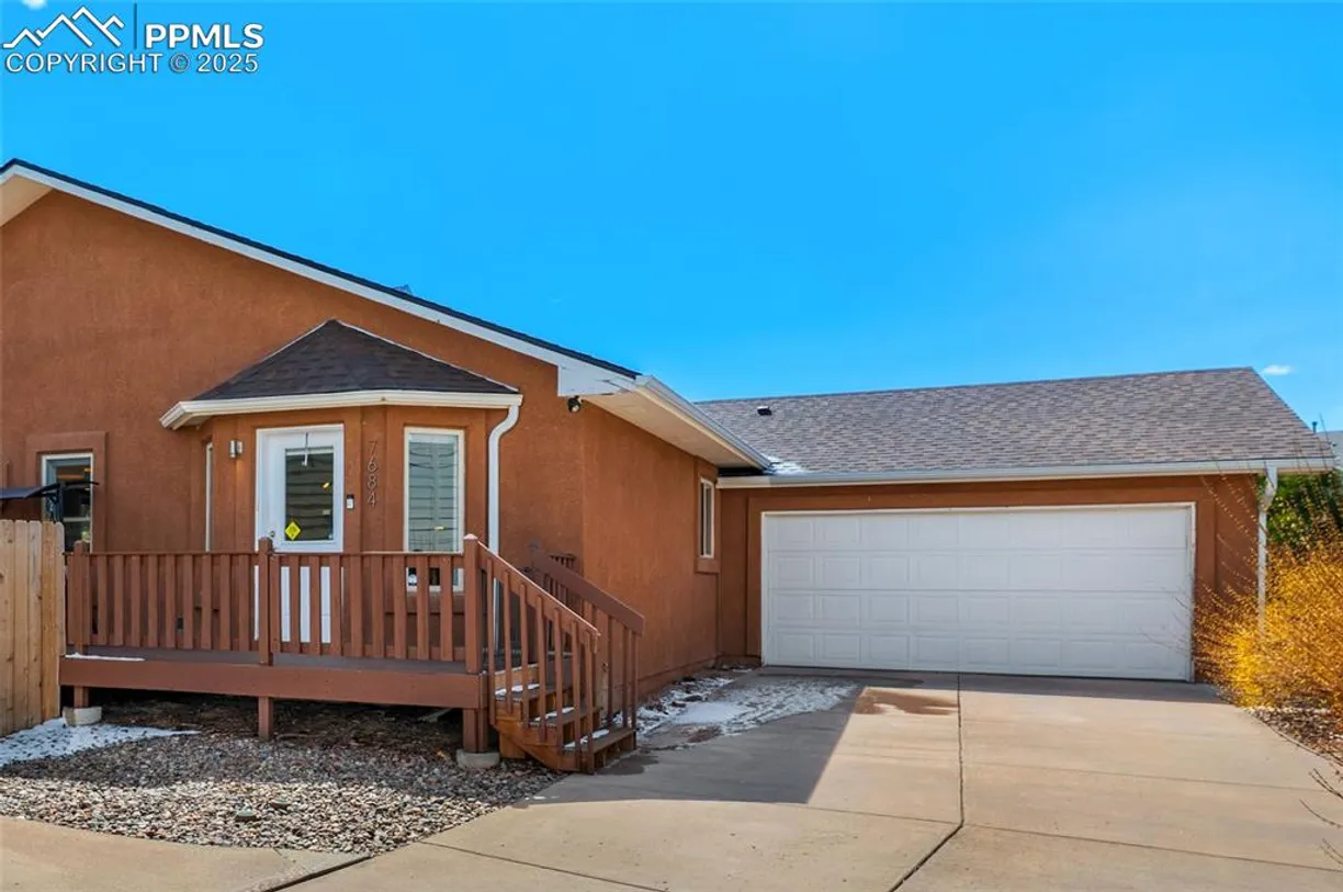 Denver Real Estate | View 7684 Crestone Peak Trail | 5 Beds, 3 Baths