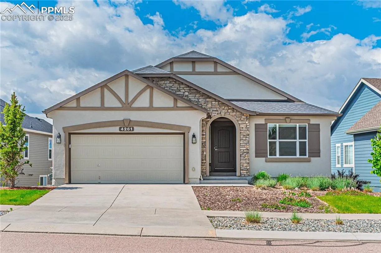 4261 Horse Gulch Loop, Colorado Springs, CO 80924 Property for sale