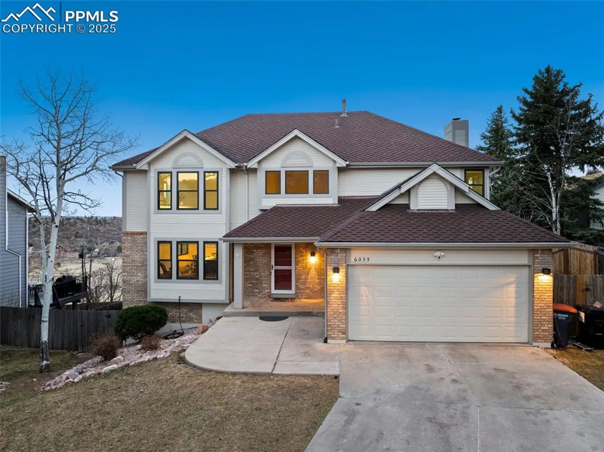 Denver Real Estate | View 6035 Moorfield Avenue | 4 Beds, 3 Baths