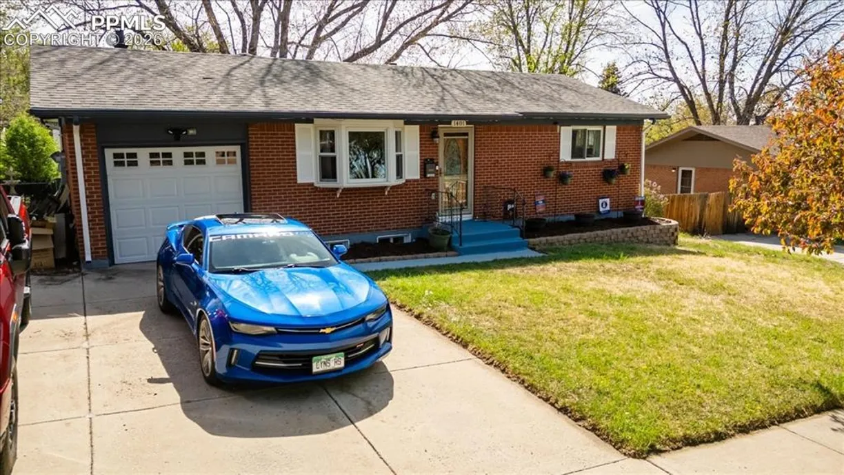1401 Bates Drive, Colorado Springs, CO 80909 Property for sale