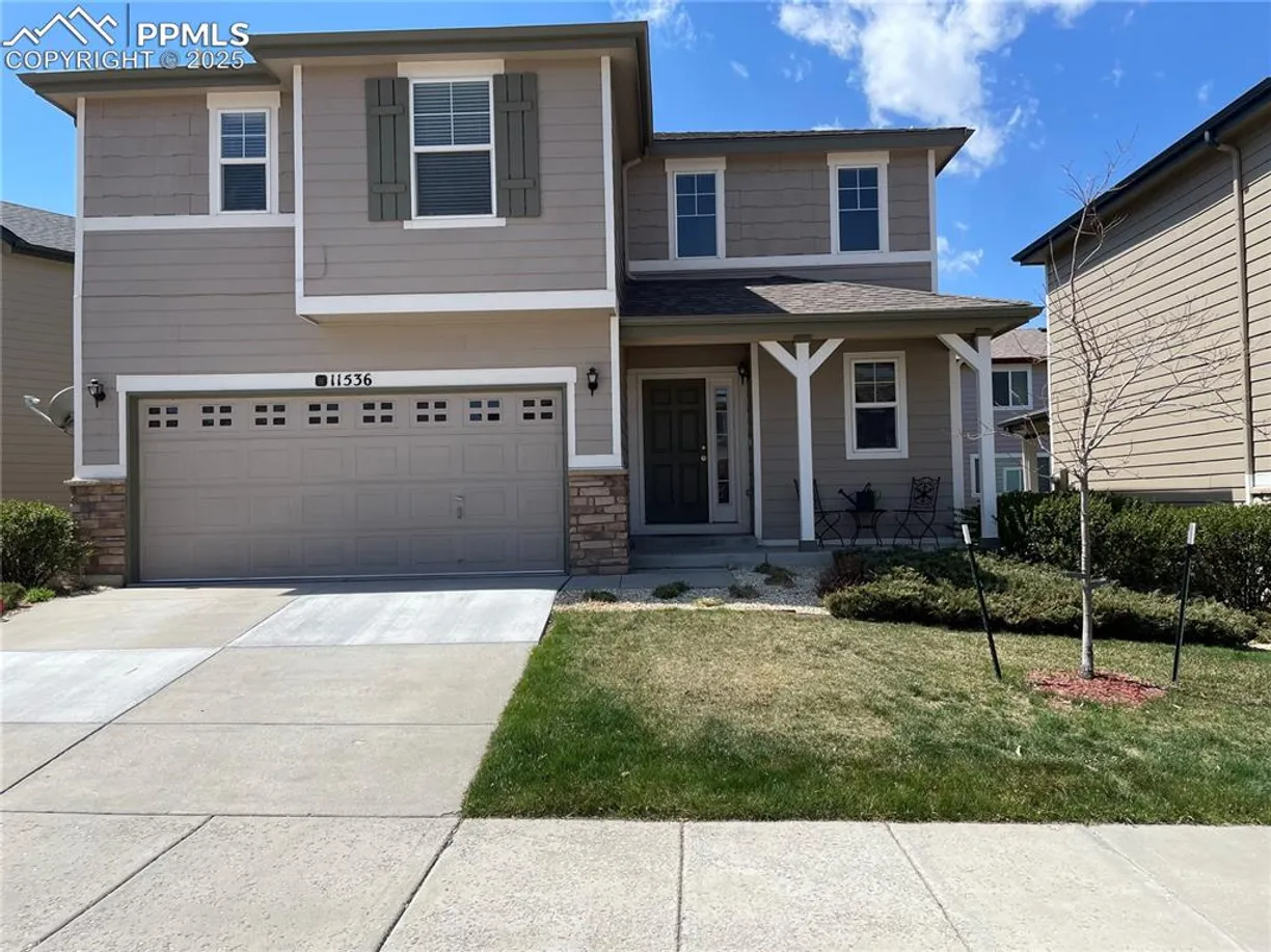 Denver Real Estate | View 11536 Black Maple Lane | 4 Beds, 2 Baths