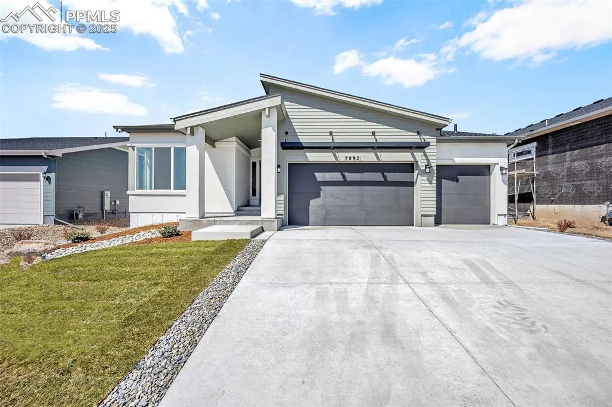 Denver Real Estate | View 7892 Desert Wrangler Drive | 4 Beds, 3 Baths