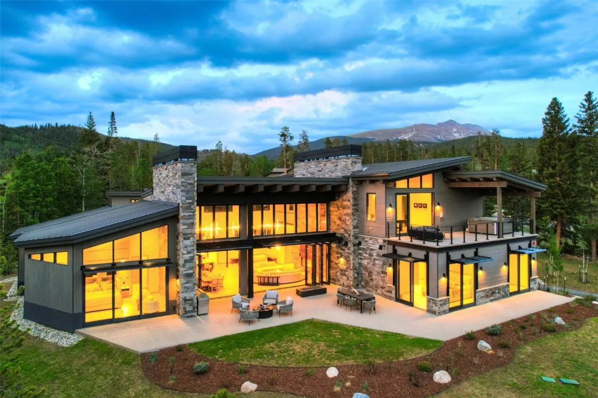 Denver Real Estate | View 132 N Gold Flake Terrace | 6 Beds, 7 Baths