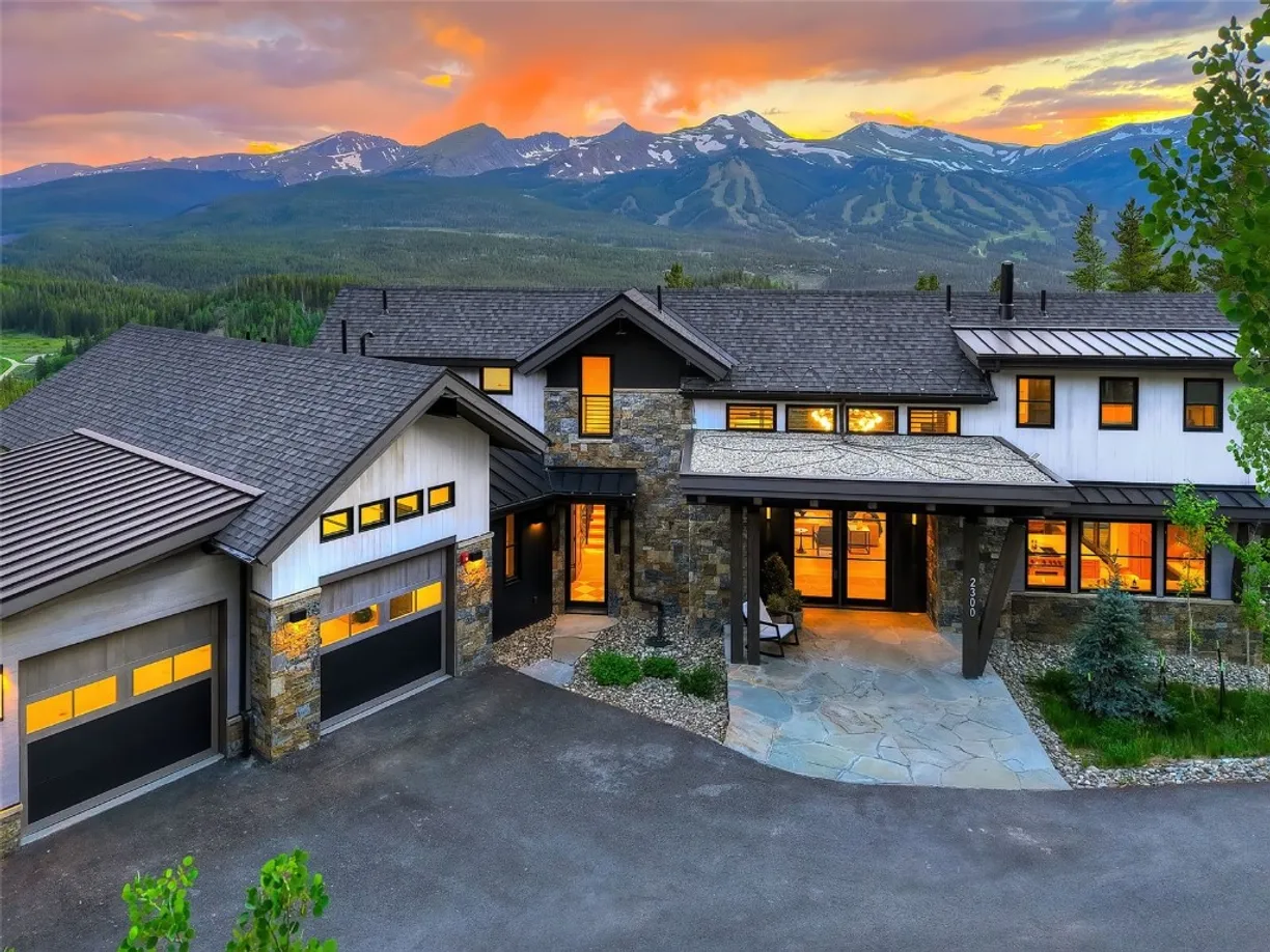 Denver Real Estate | View 2300 BOREAS PASS Road | 5 Beds, 6 Baths