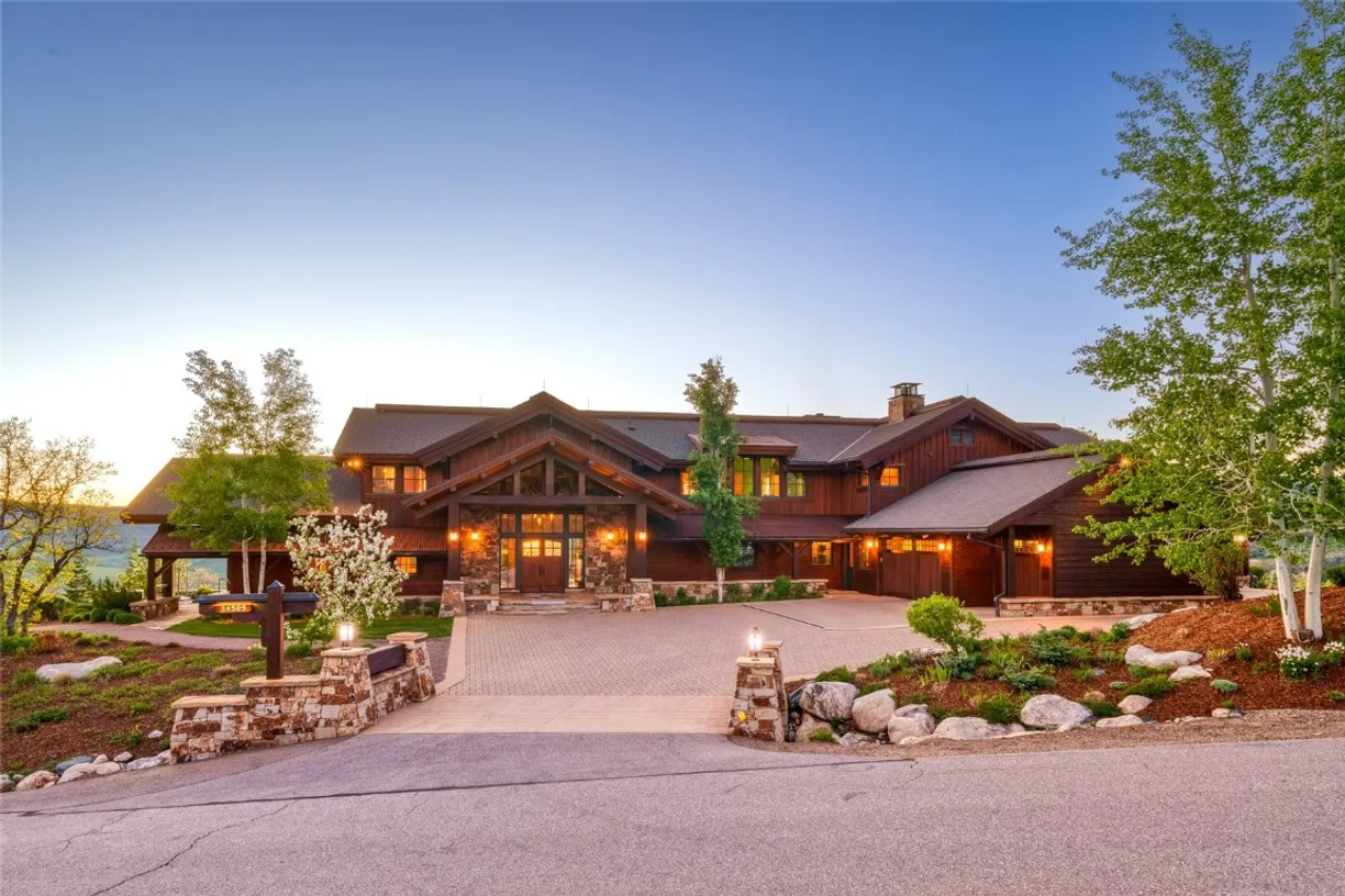 Denver Real Estate | View 34505 Golden Eagle Drive | Listing