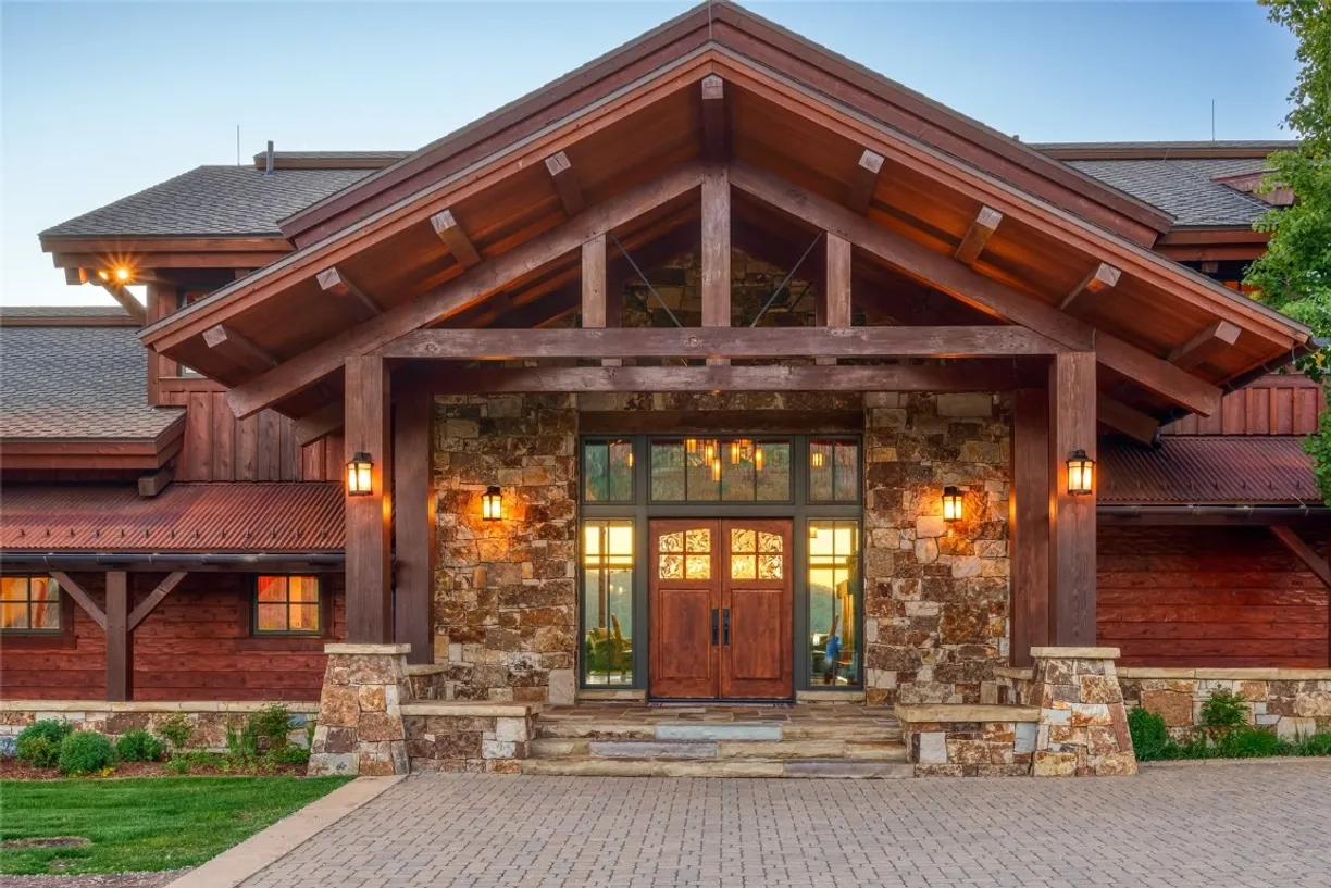 Denver Real Estate | View 34505 Golden Eagle Drive | Listing