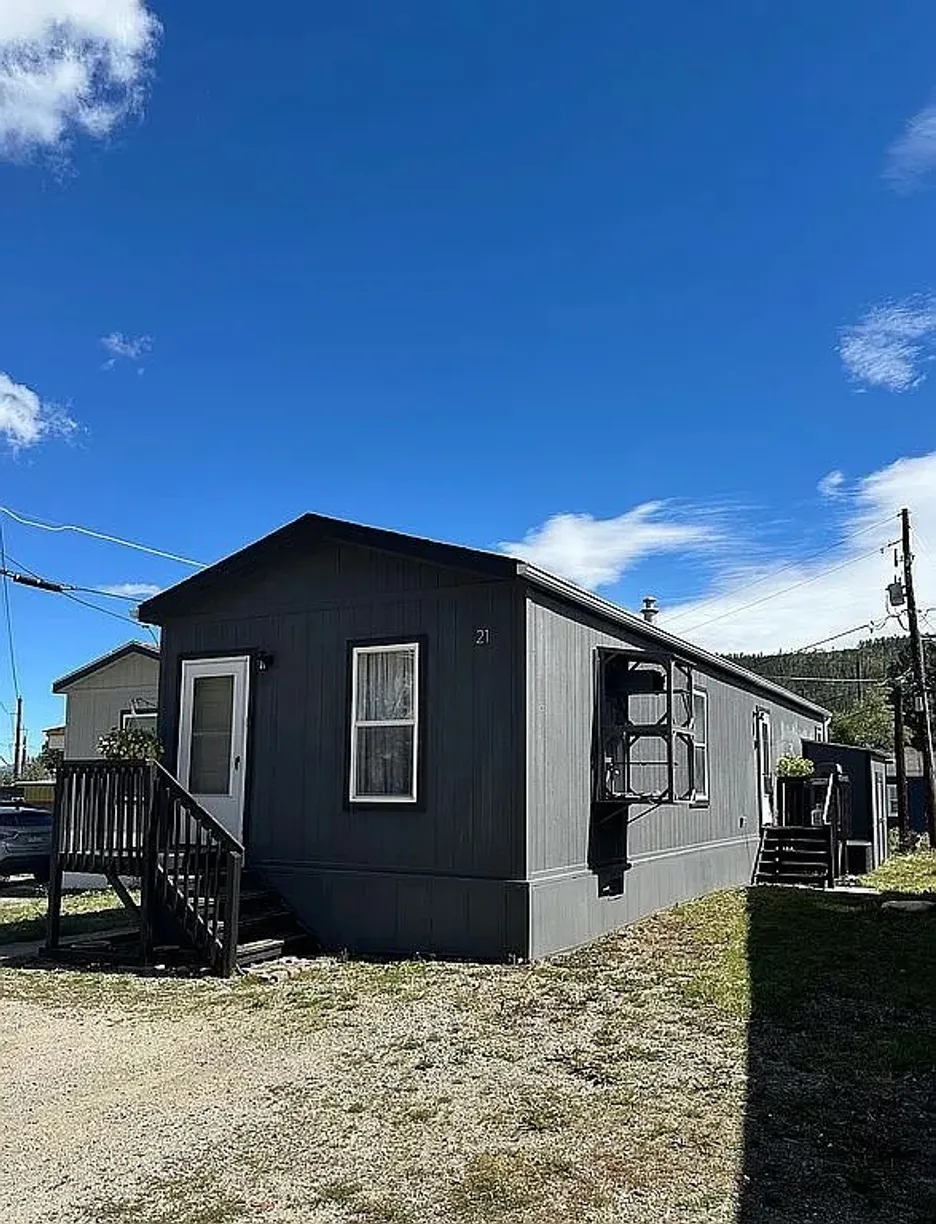 Denver Real Estate | View 847 Airport Road Space #21, 21 | Listing