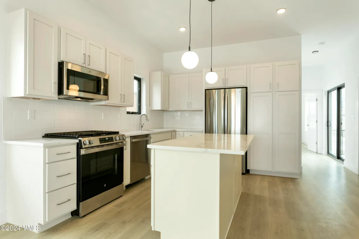 Denver Real Estate | View 183 Spearstone Avenue | Listing