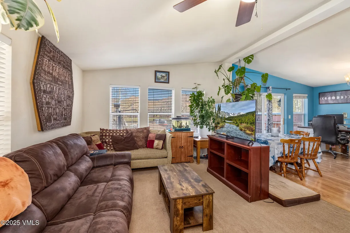 Denver Real Estate | View 152 Bridwell Avenue | Listing