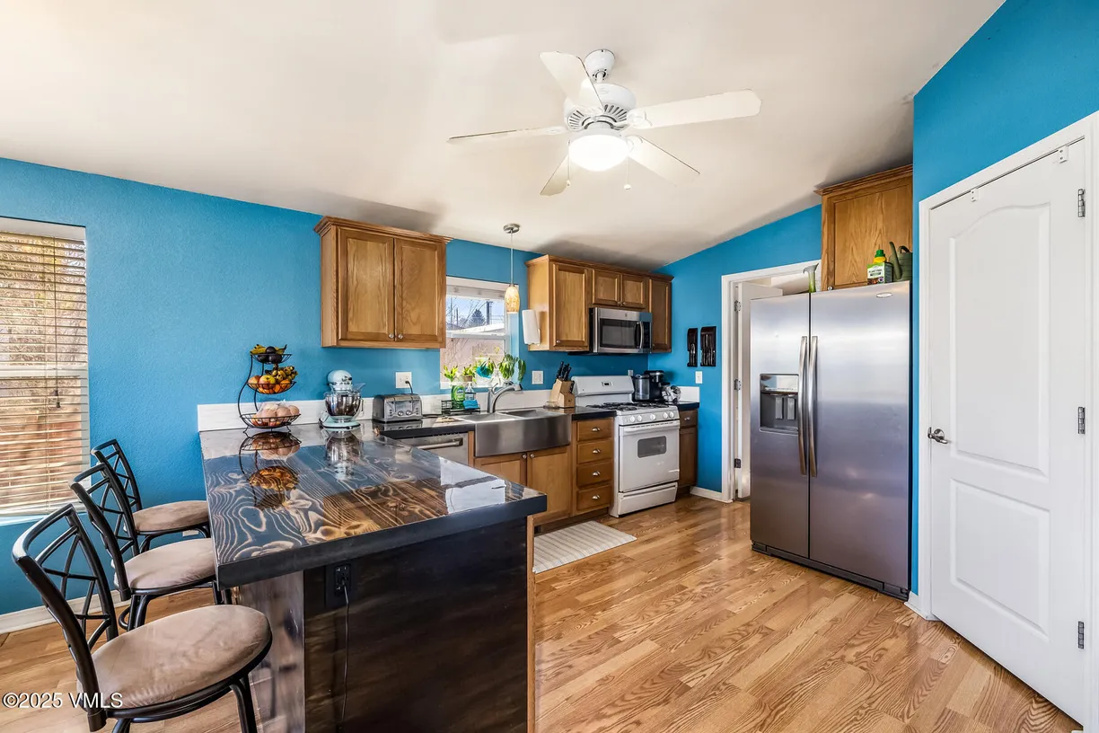 Denver Real Estate | View 152 Bridwell Avenue | 3 Beds, 2 Baths