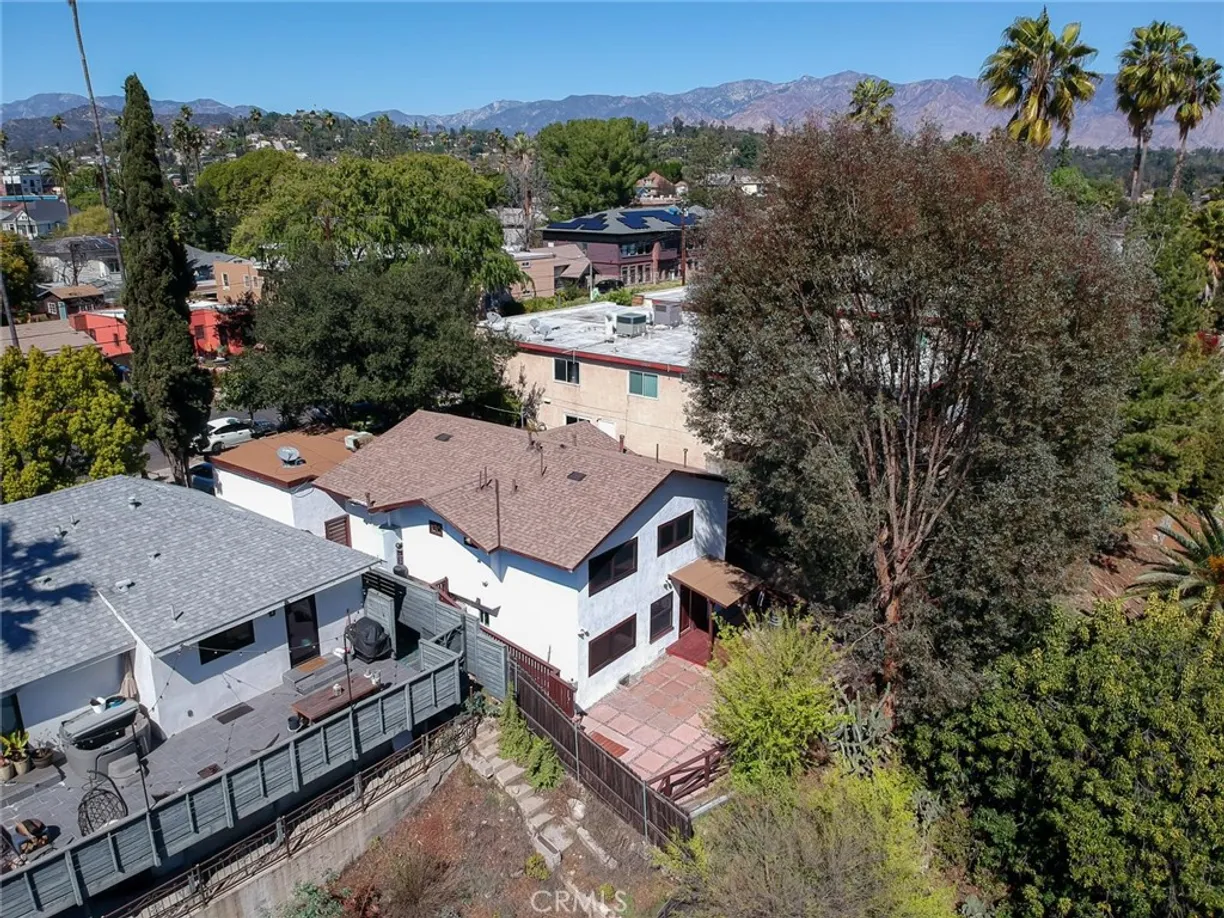 Northern California Real Estate | View 238 Thorne Street