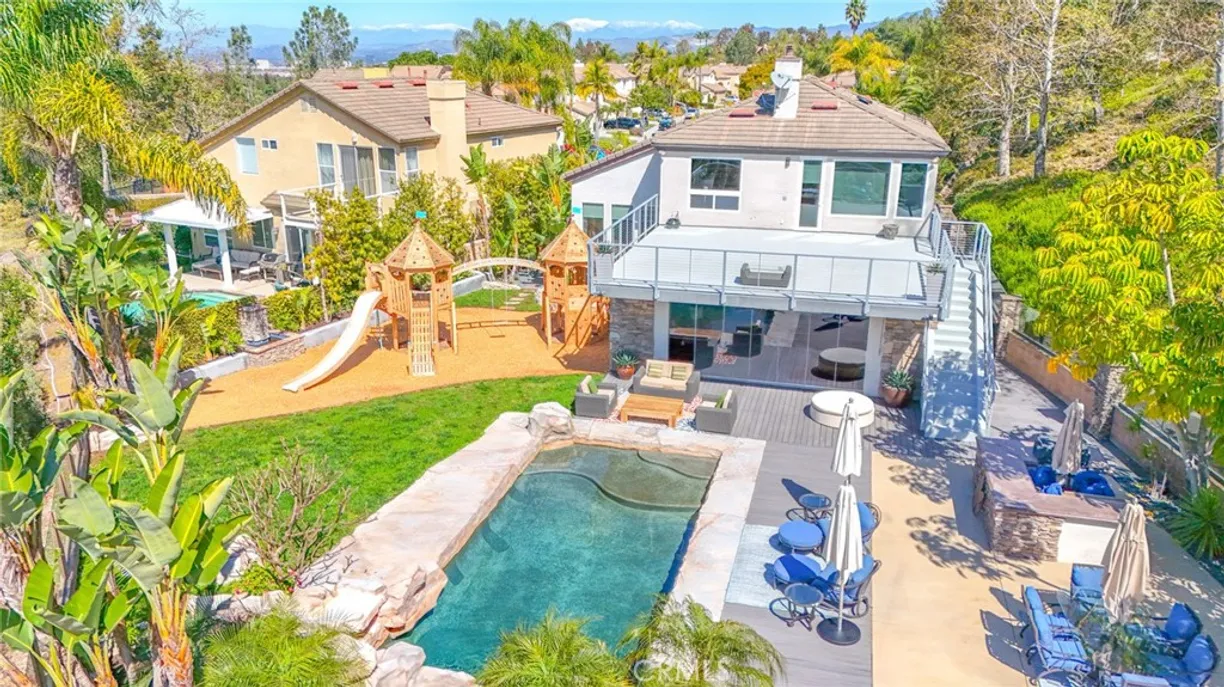 Northern California Real Estate | View 47 Solitaire Lane | Listing