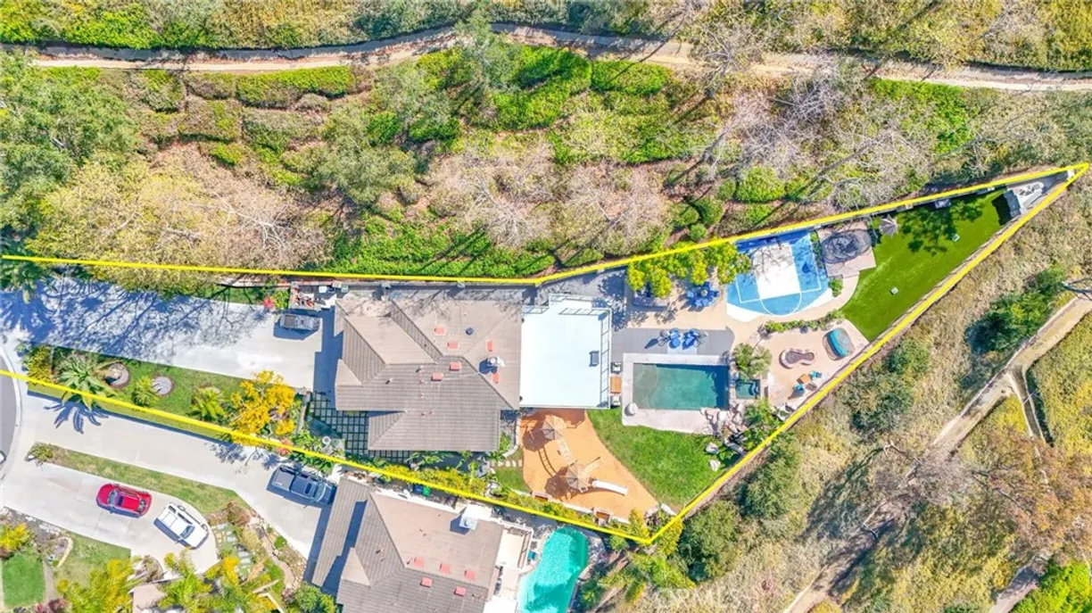 Northern California Real Estate | View 47 Solitaire Lane | Listing