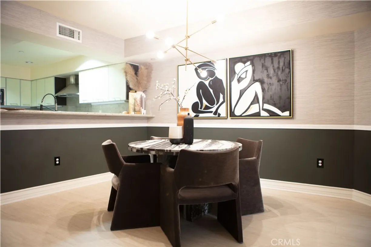 Northern California Real Estate | View 1353 N Fuller Avenue, 103 | Listing