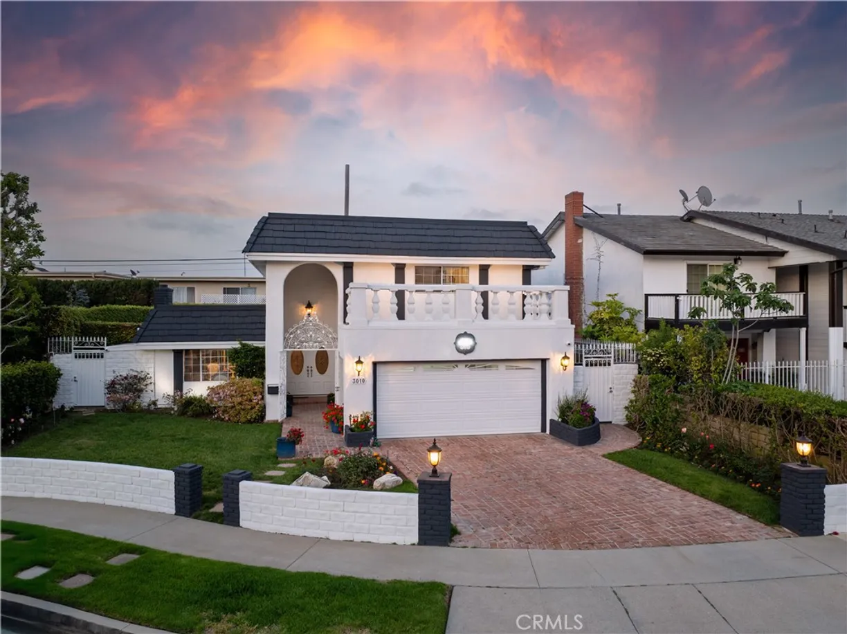 Northern California Real Estate | View 3010 Stoner Avenue | 3 Beds, 3 Baths