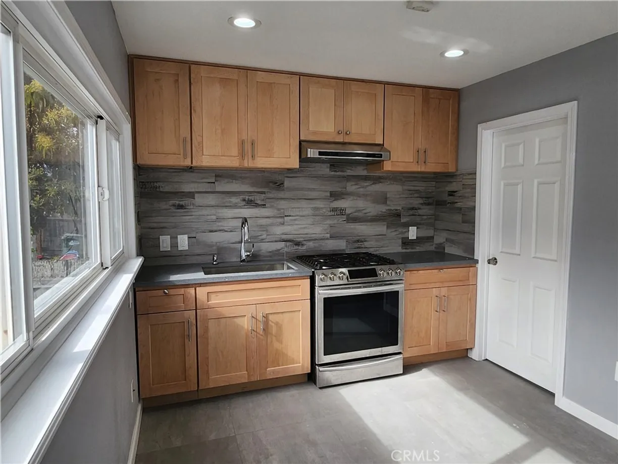 Northern California Real Estate | View  | 1 Bed, 1 Bath