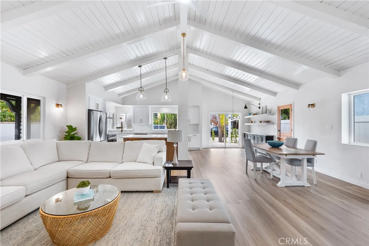 Northern California Real Estate | View 5121 Beachcomber Street | 3 Beds, 2 Baths