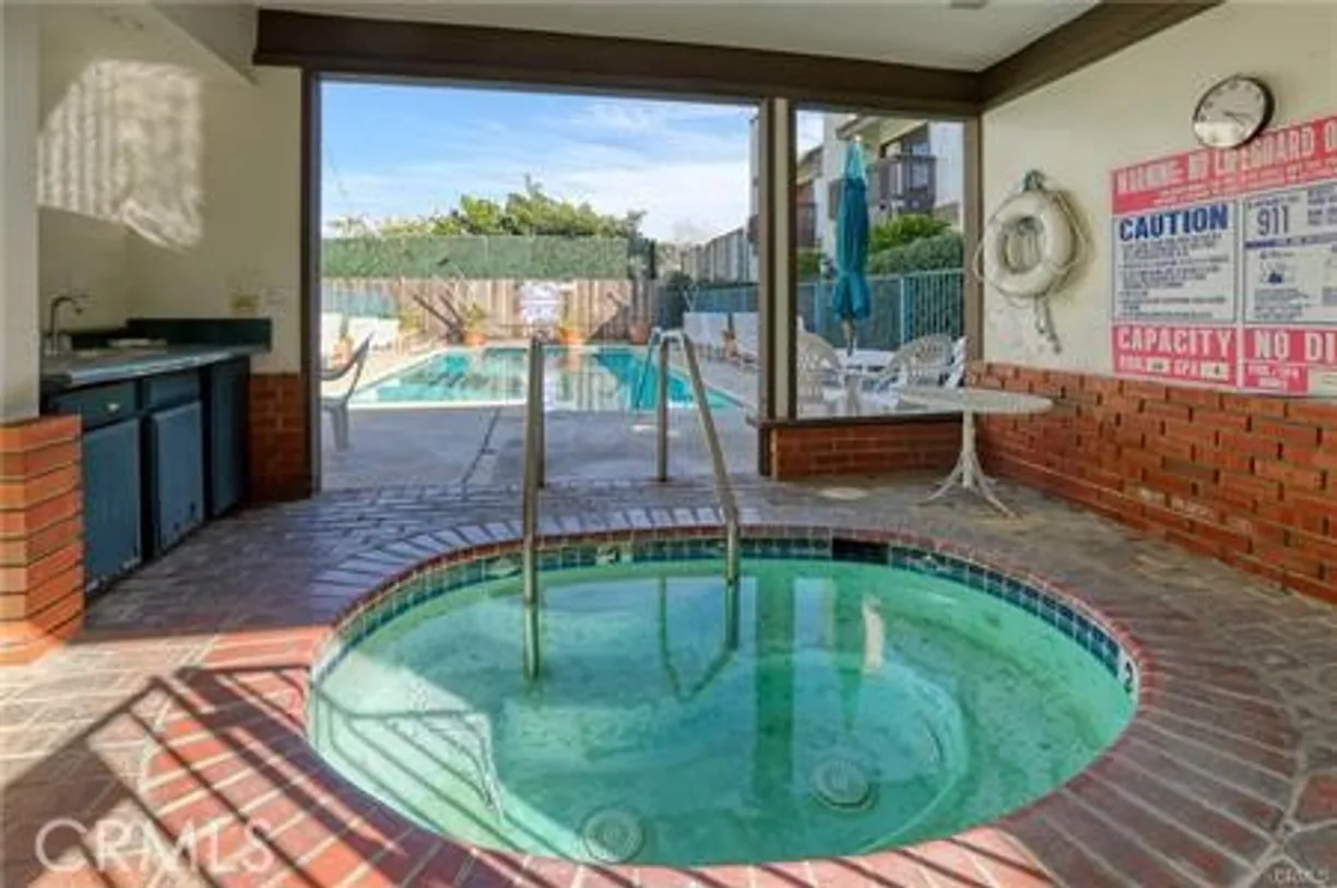 Northern California Real Estate | View 4214 Troost Avenue, 14 | Listing