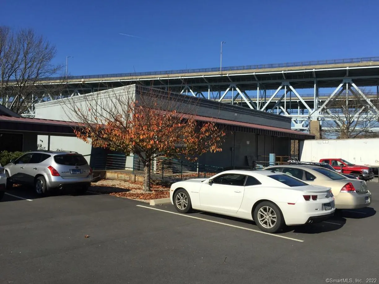 Greenwich Real Estate | View 70B Bridge Street | Listing