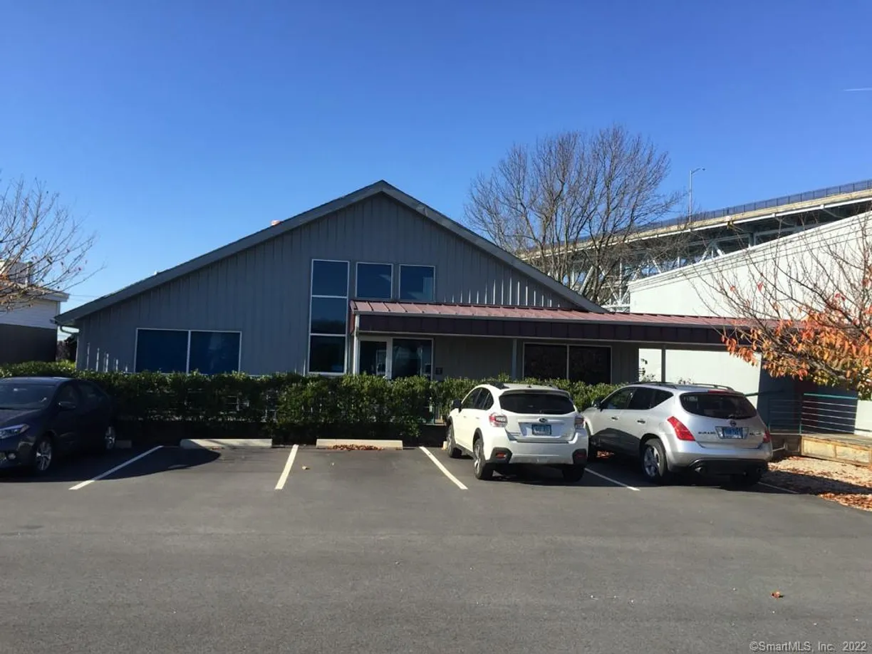 Greenwich Real Estate | View 70B Bridge Street | Listing