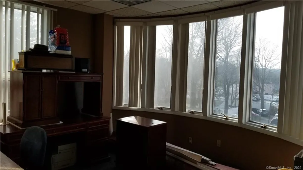 Greenwich Real Estate | View 72-74 North Street
