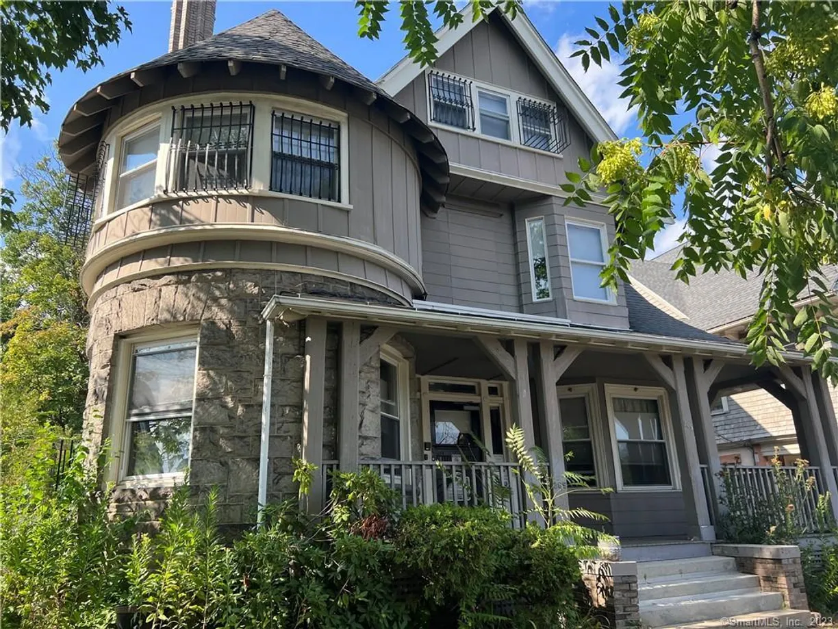 Greenwich Real Estate | View 205 Retreat Avenue | Listing